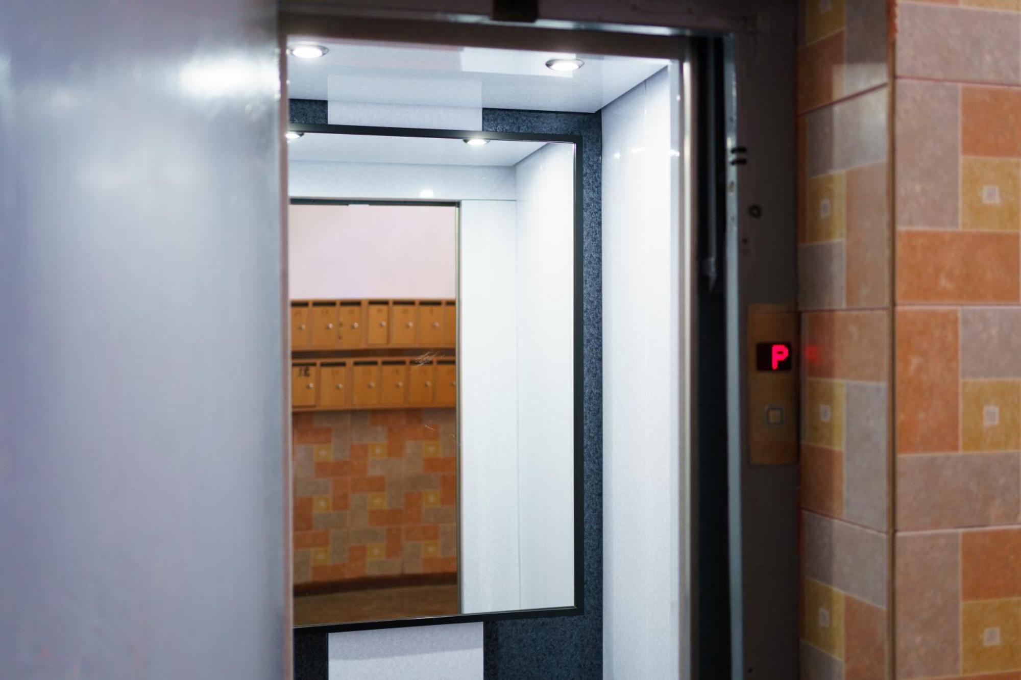 Pasiro Aparthotel Alba Iulia Bagian luar foto