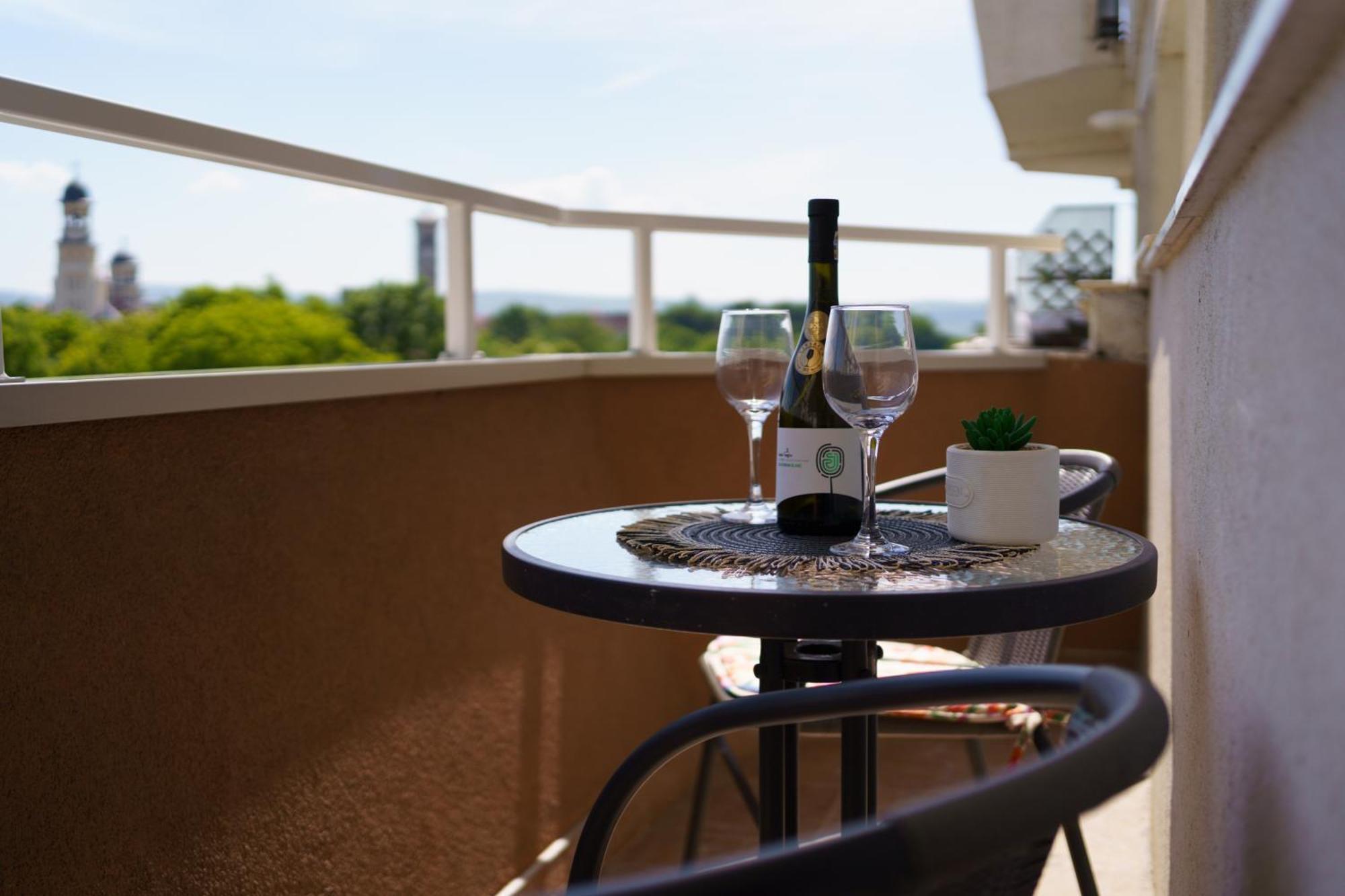 Pasiro Aparthotel Alba Iulia Bagian luar foto